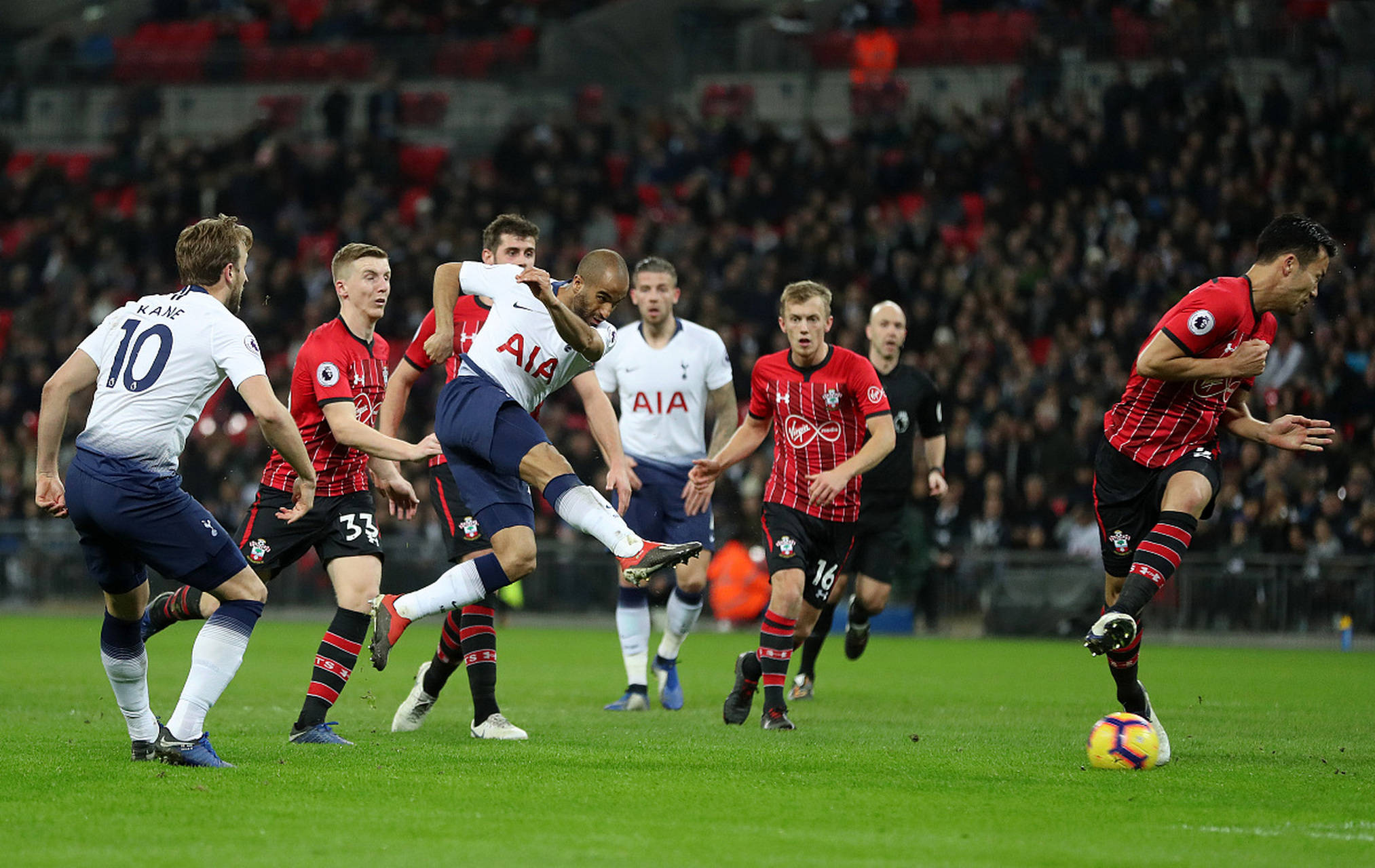 杨明洋中超处子球！连过3人爆射，李提香送“助攻”，赵博太无奈