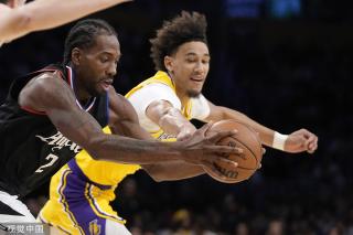 体坛名场面丨 足坛十大地狱级防守，防守鬼才，出其不意，什么防守都做得出来.